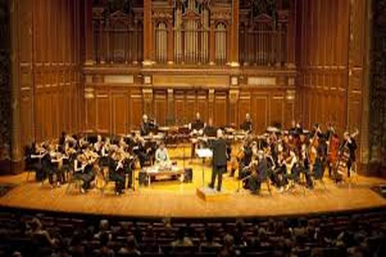 Revival of Classical Music Draws New Audiences in Toronto
